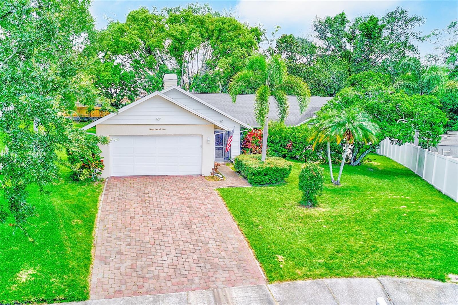 Listing photo id 44 for 3104 Hillside Lane