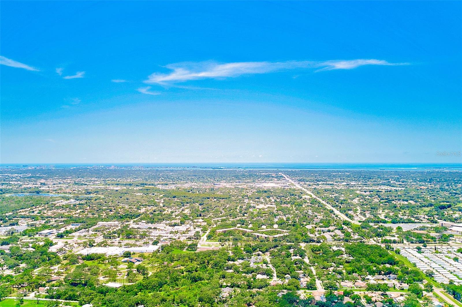 Listing photo id 53 for 3104 Hillside Lane