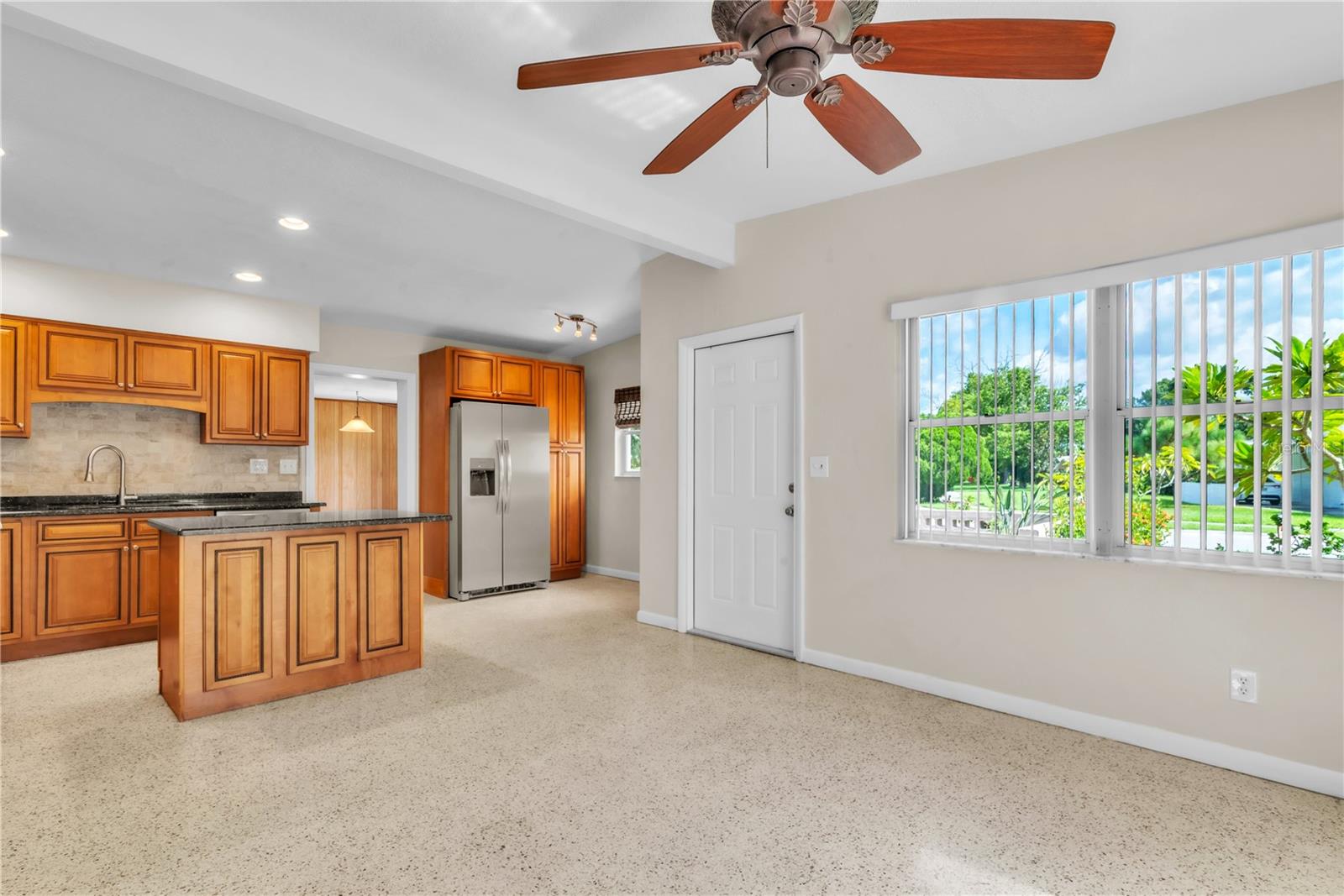 Image 3 of 28 For 6242 56th Avenue N