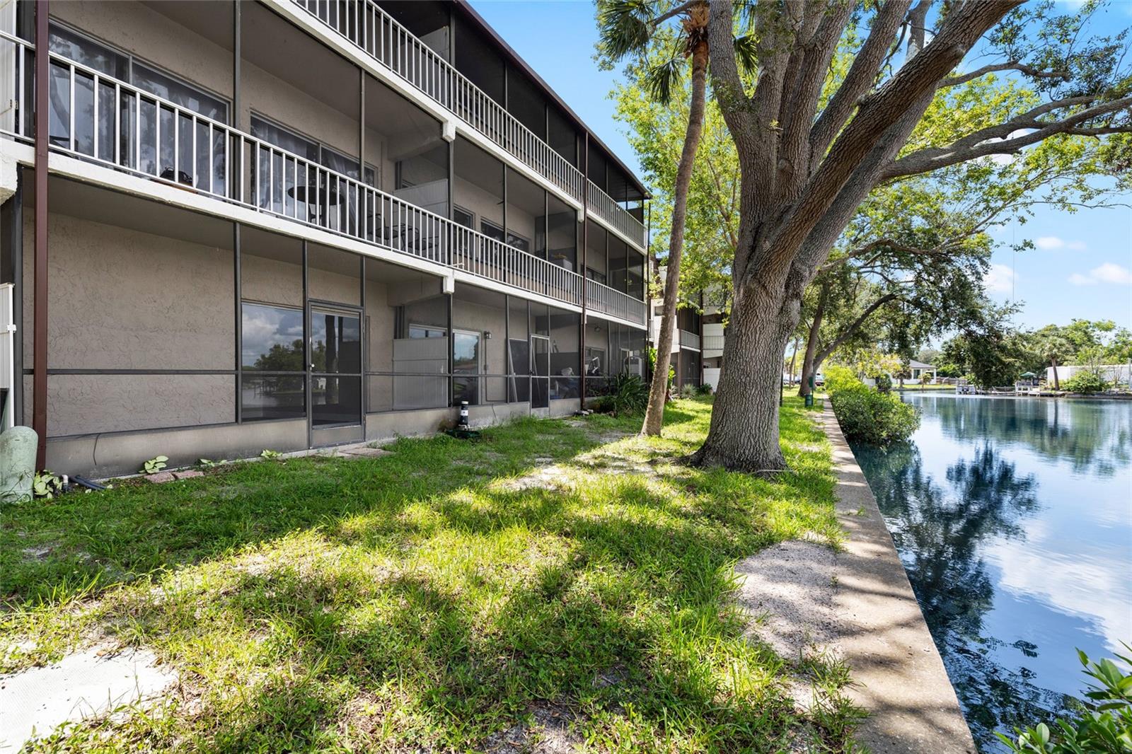 Image 22 of 30 For 9213 Tudor Drive B104