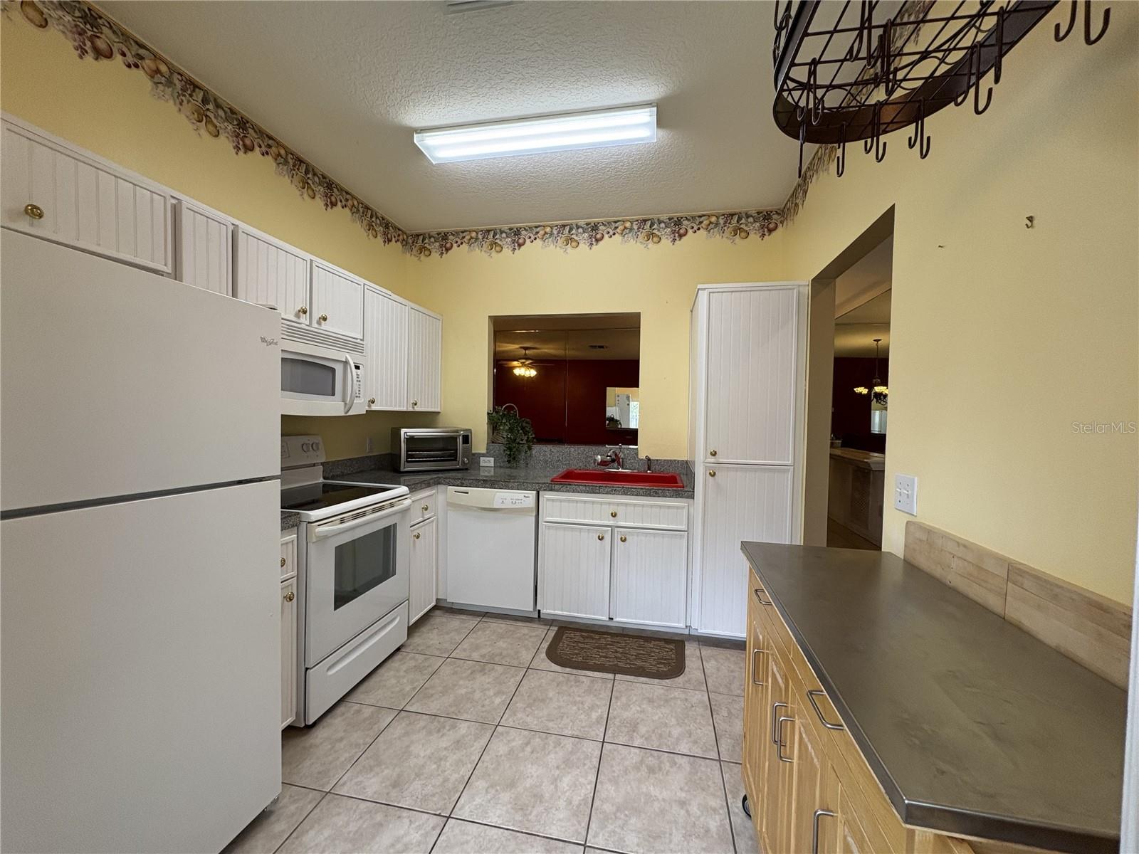 Image 17 of 43 For 35219 Janine Drive