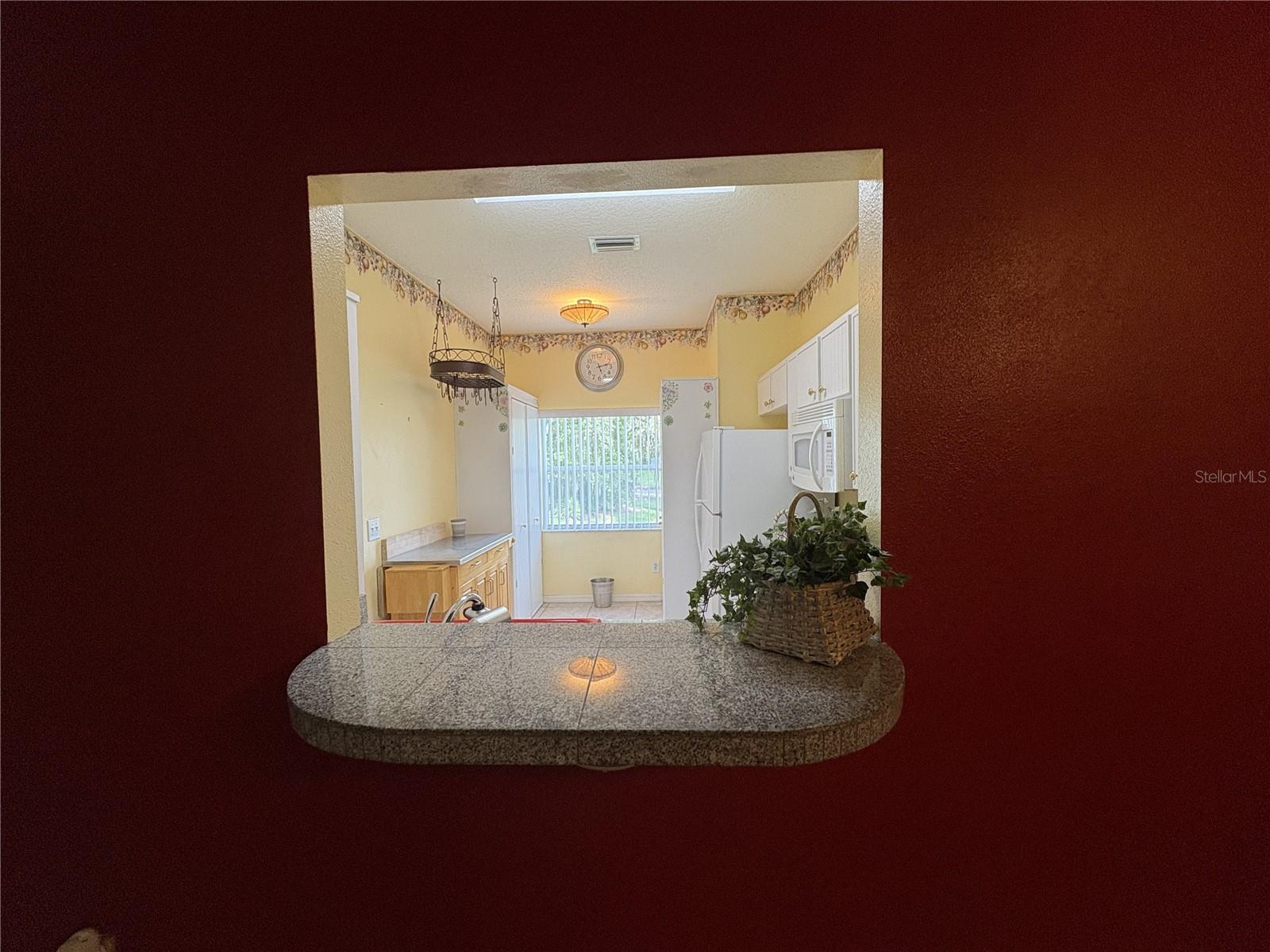 Image 21 of 43 For 35219 Janine Drive