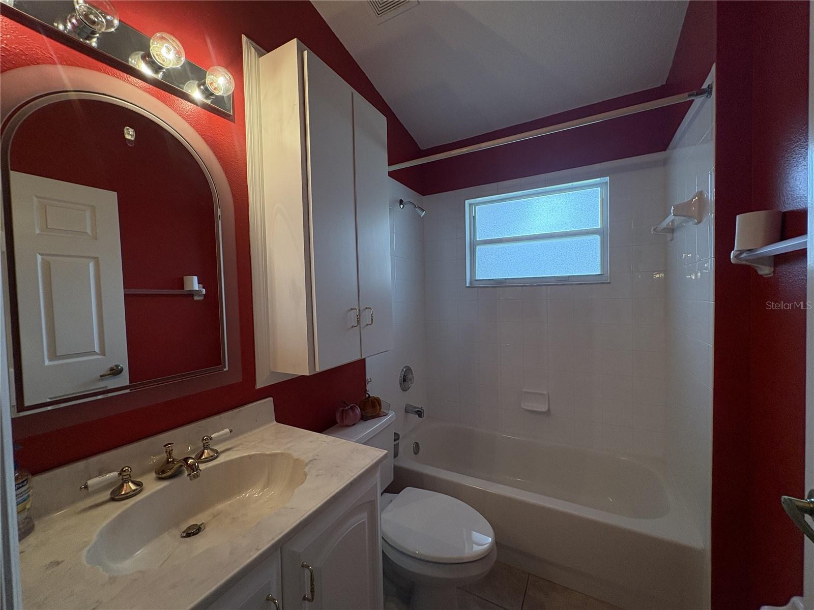 Image 31 of 43 For 35219 Janine Drive