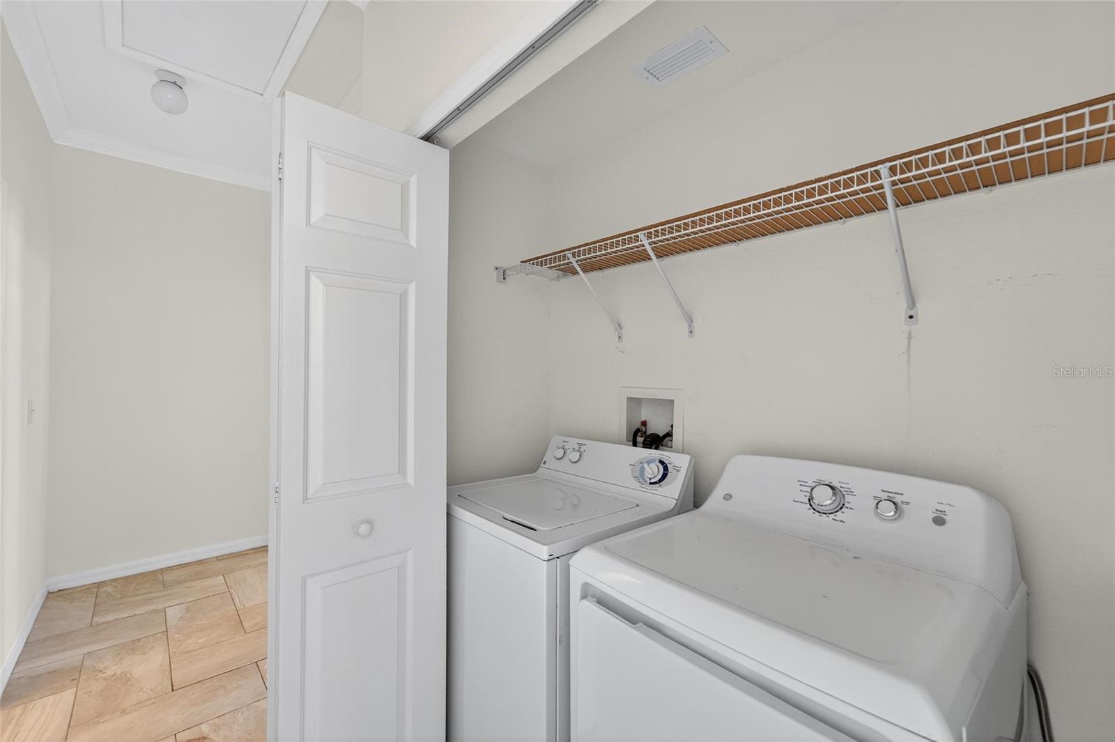 Listing photo id 24 for 13007 Terrace Brook Place