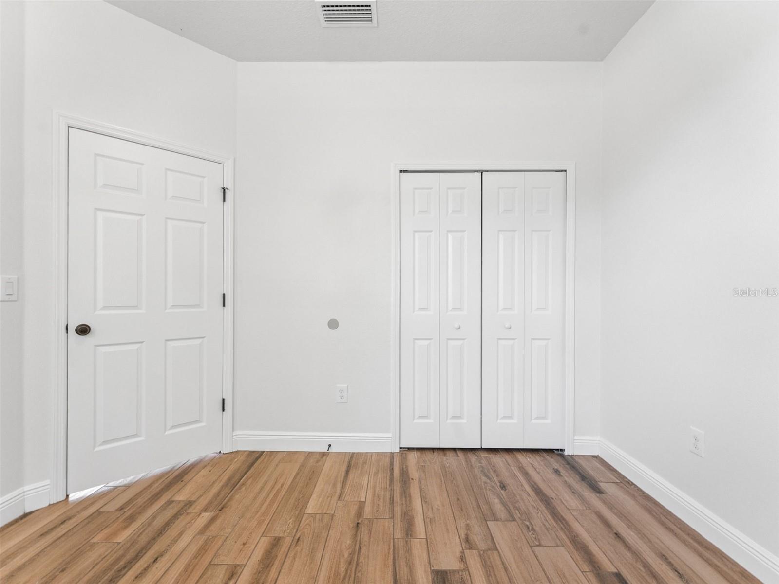 Image 20 of 50 For 18844 Ulmus Street