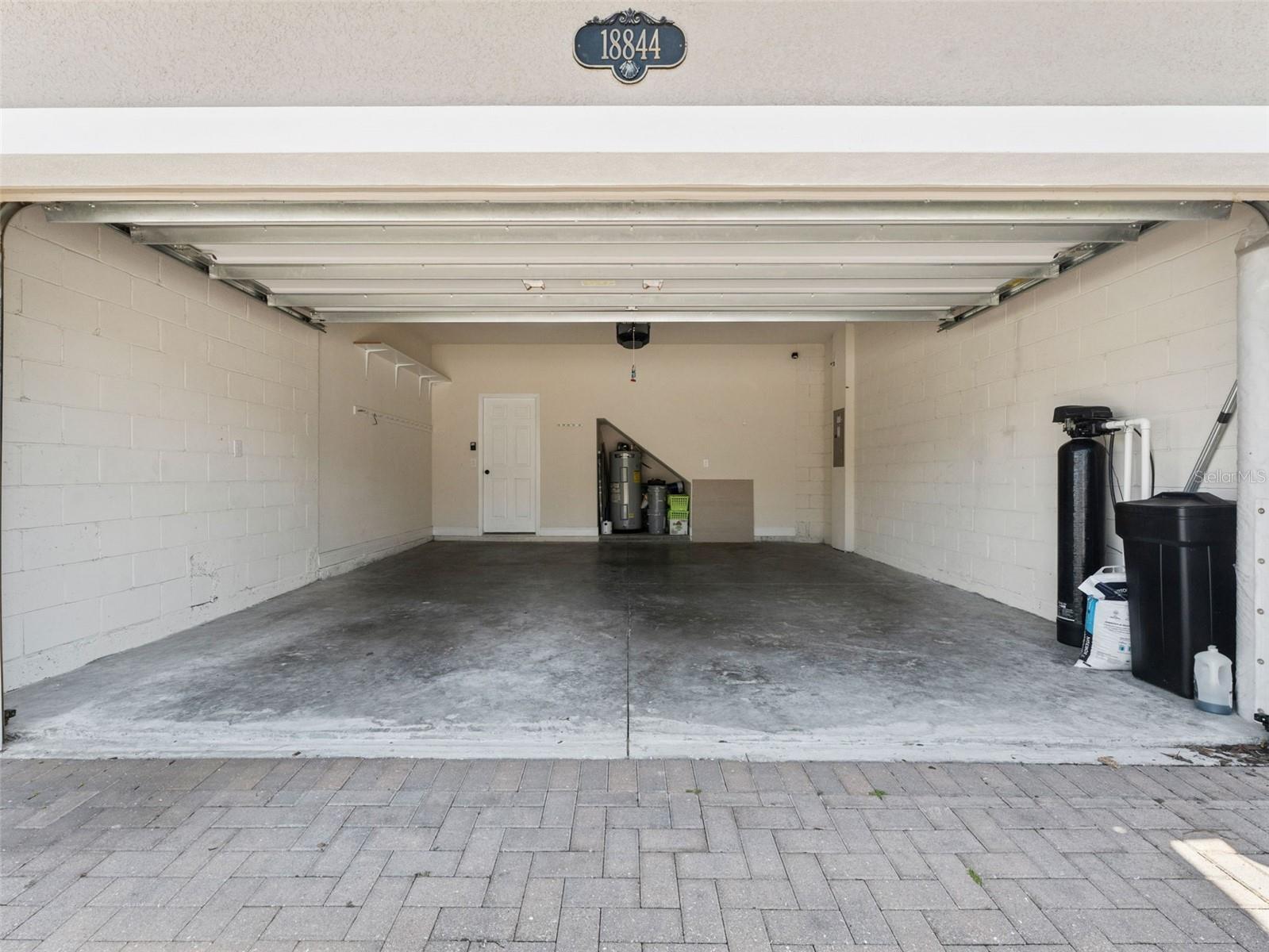 Image 37 of 50 For 18844 Ulmus Street