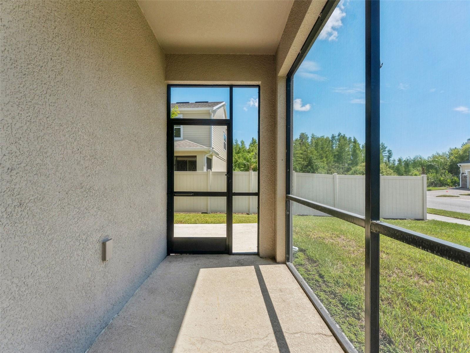 Image 39 of 50 For 18844 Ulmus Street