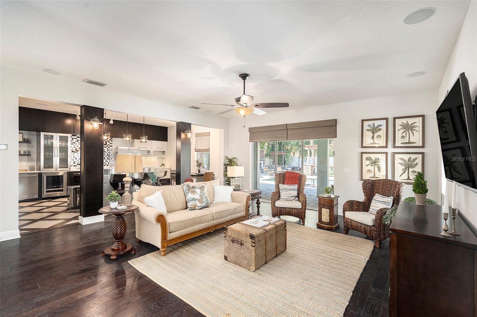 Image 10 of 39 For 5701 Macdill Avenue