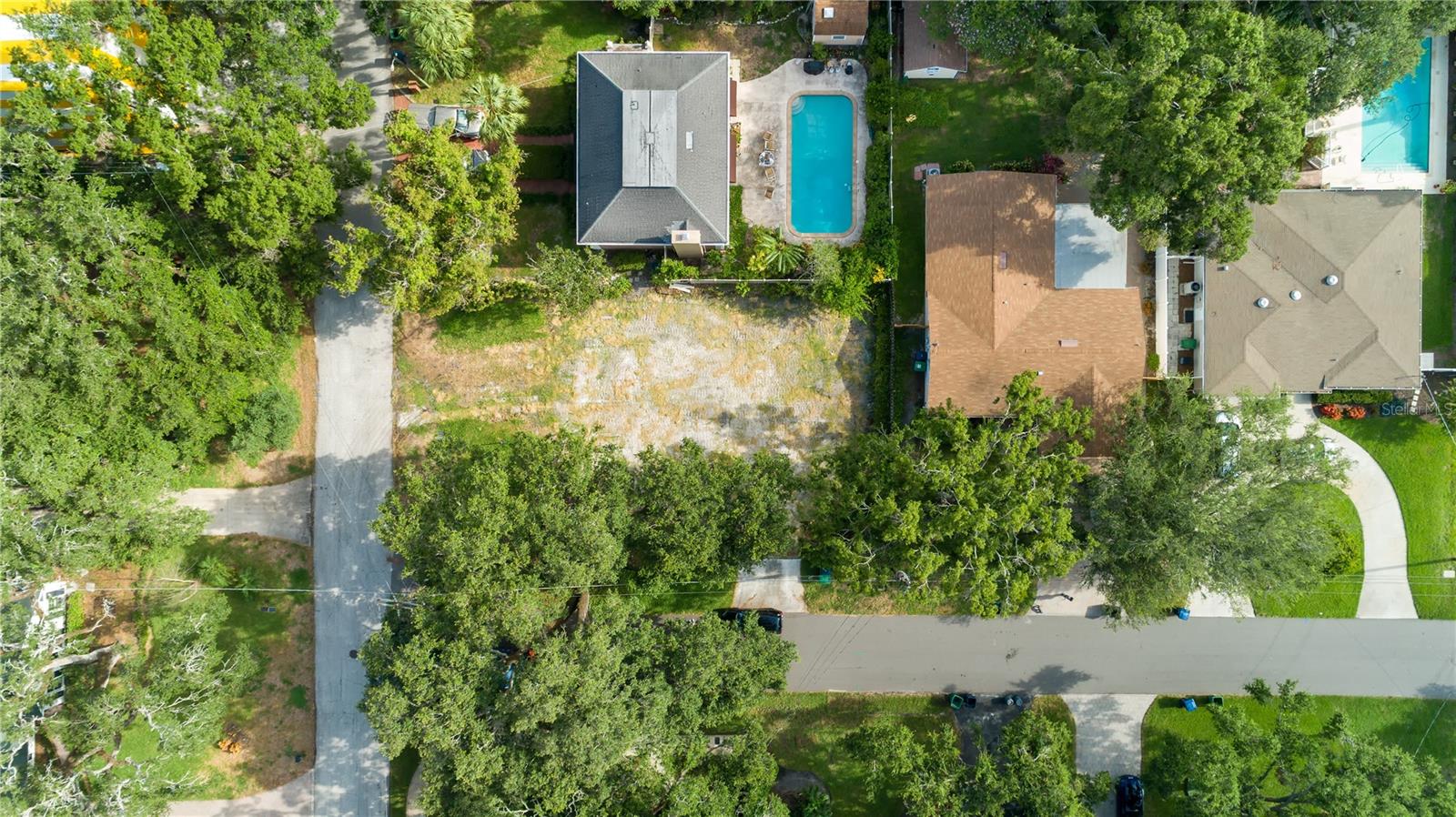 Image 7 of 10 For 2310 Hesperides Street