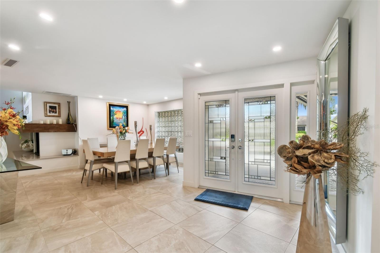 Listing photo id 8 for 4202 Saltwater Boulevard