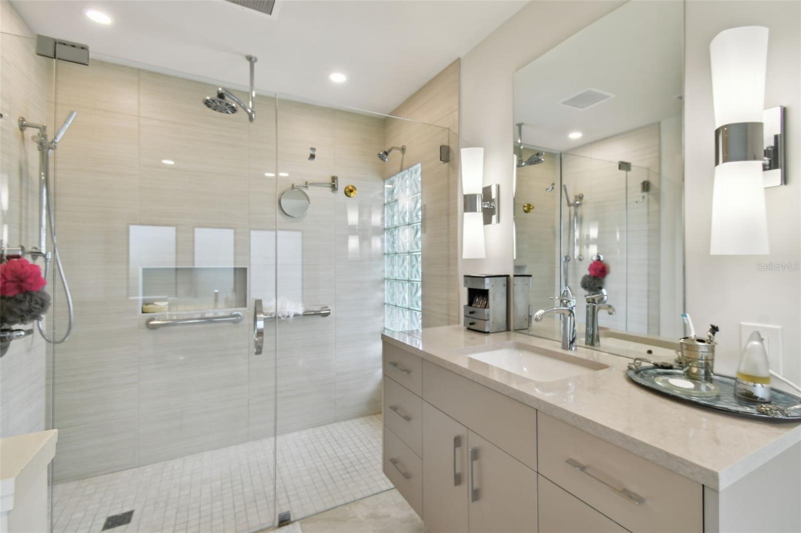 Listing photo id 23 for 4202 Saltwater Boulevard