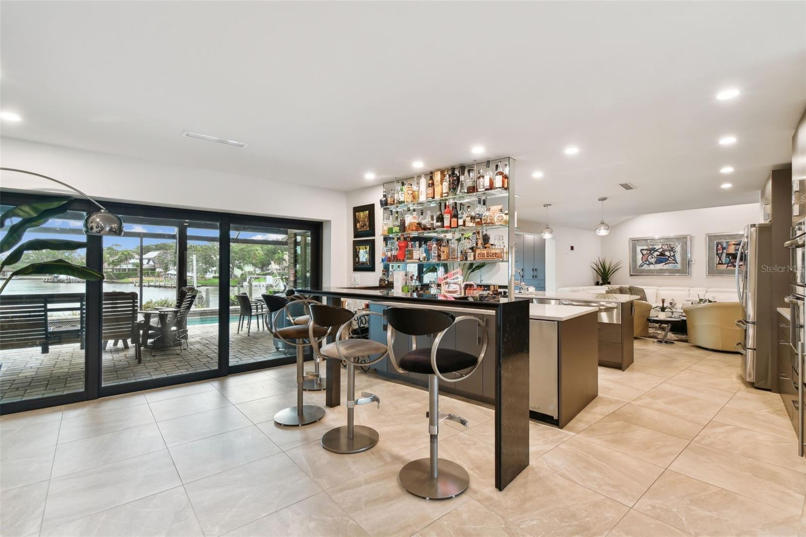 Listing photo id 27 for 4202 Saltwater Boulevard