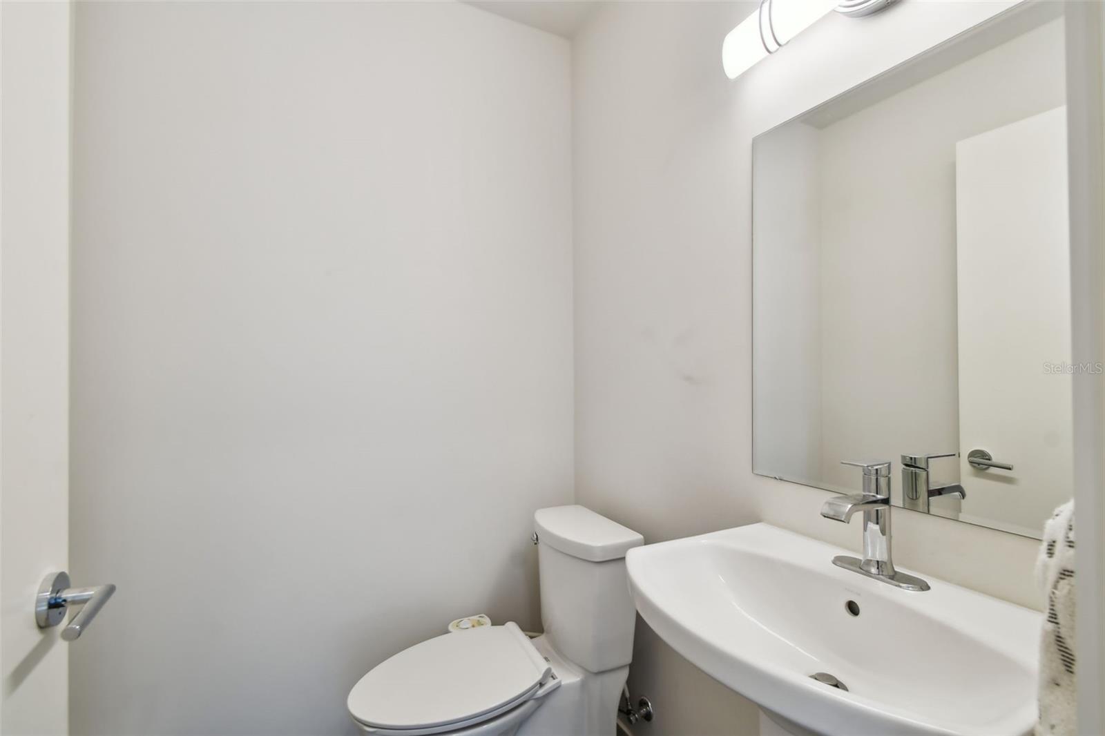 Listing photo id 48 for 4202 Saltwater Boulevard