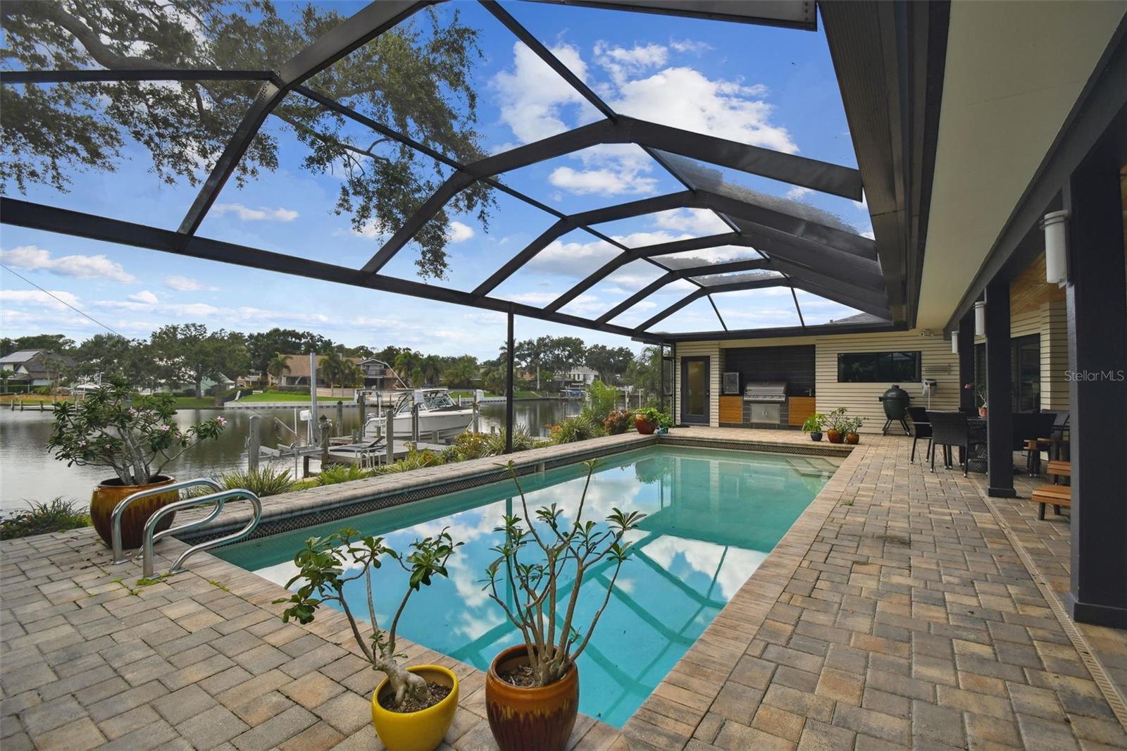 Listing photo id 55 for 4202 Saltwater Boulevard