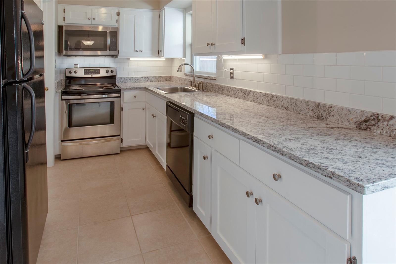 Image 3 of 21 For 10299 62nd Terrace