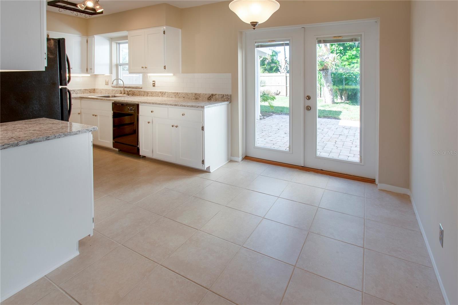 Image 5 of 21 For 10299 62nd Terrace