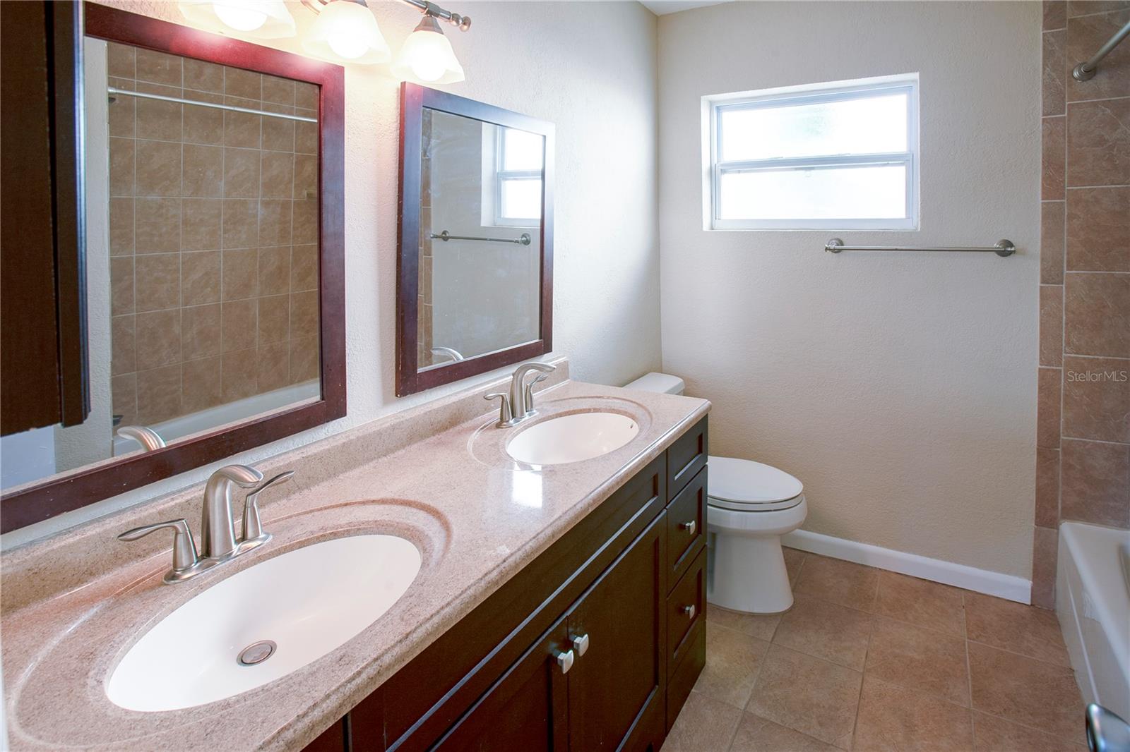 Image 6 of 21 For 10299 62nd Terrace