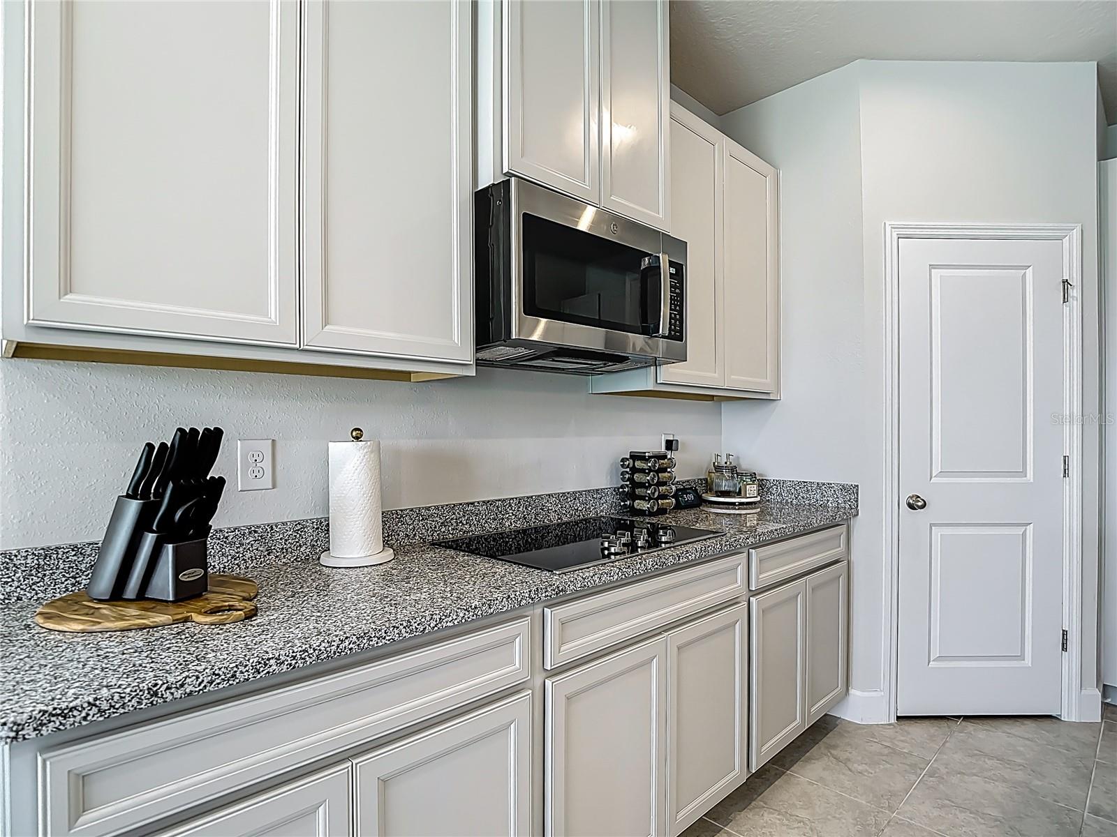 Image 17 of 73 For 35428 Crescent Creek Drive