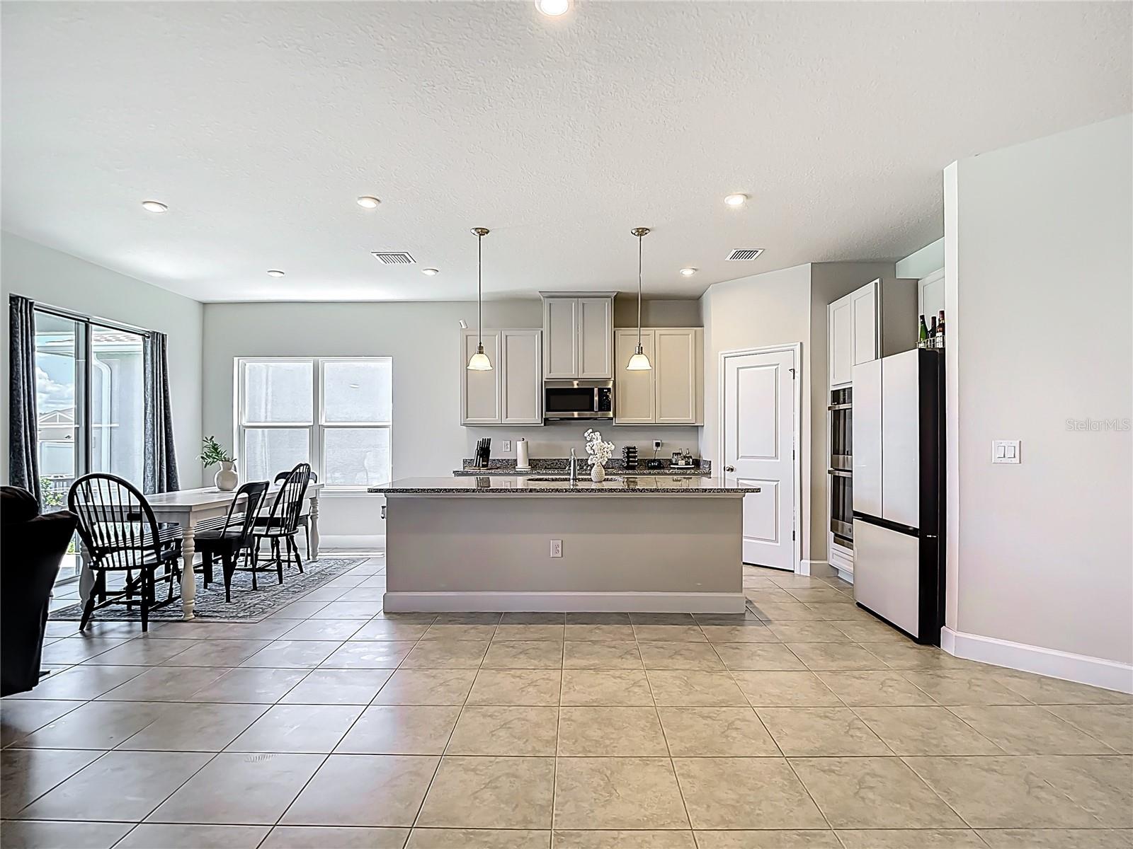 Image 8 of 73 For 35428 Crescent Creek Drive