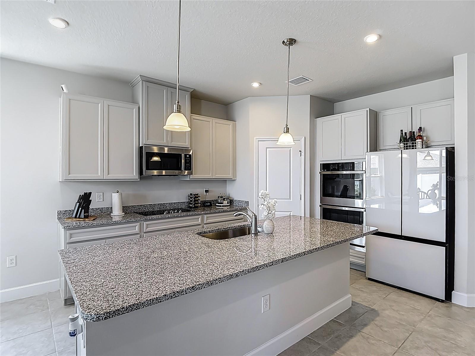 Image 9 of 73 For 35428 Crescent Creek Drive