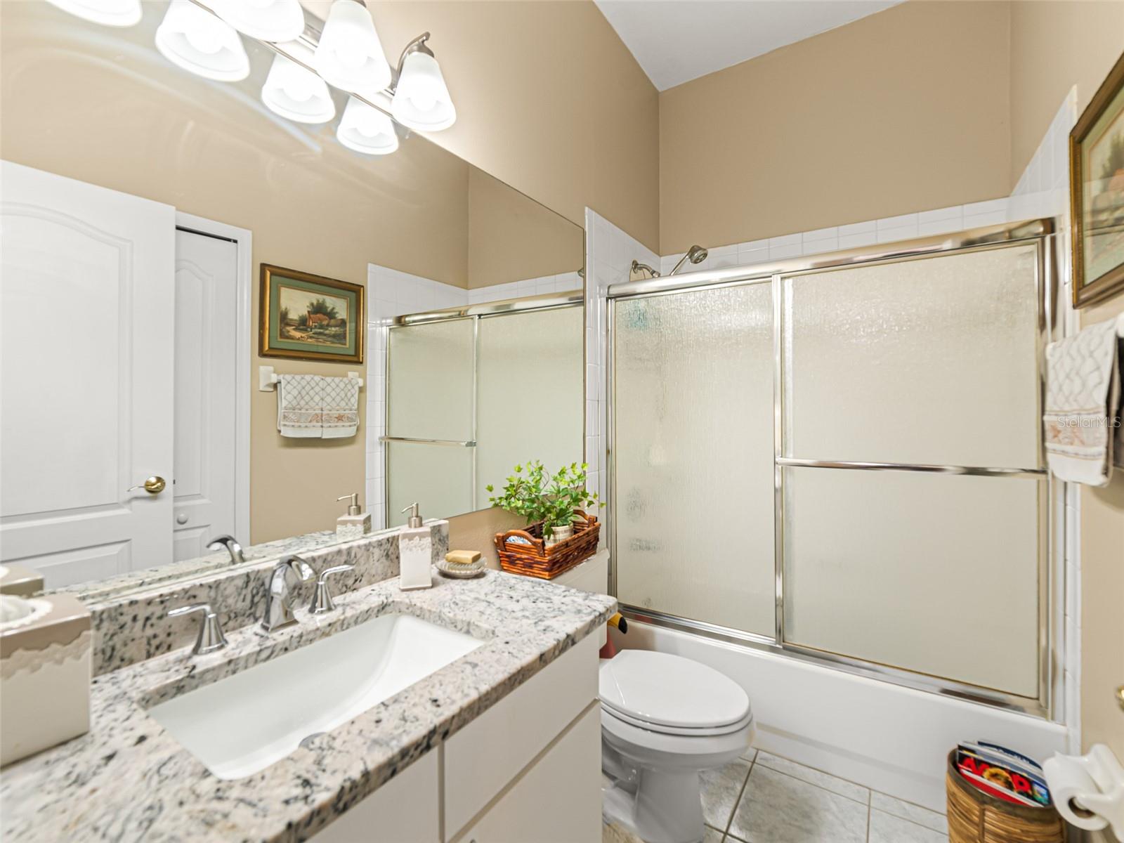 Listing photo id 23 for 9358 Hidden Water Circle