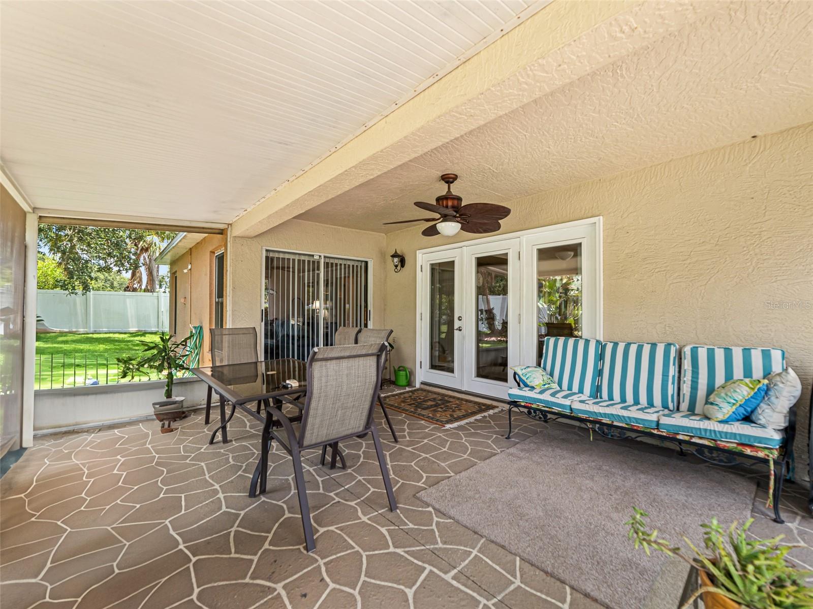 Listing photo id 27 for 9358 Hidden Water Circle
