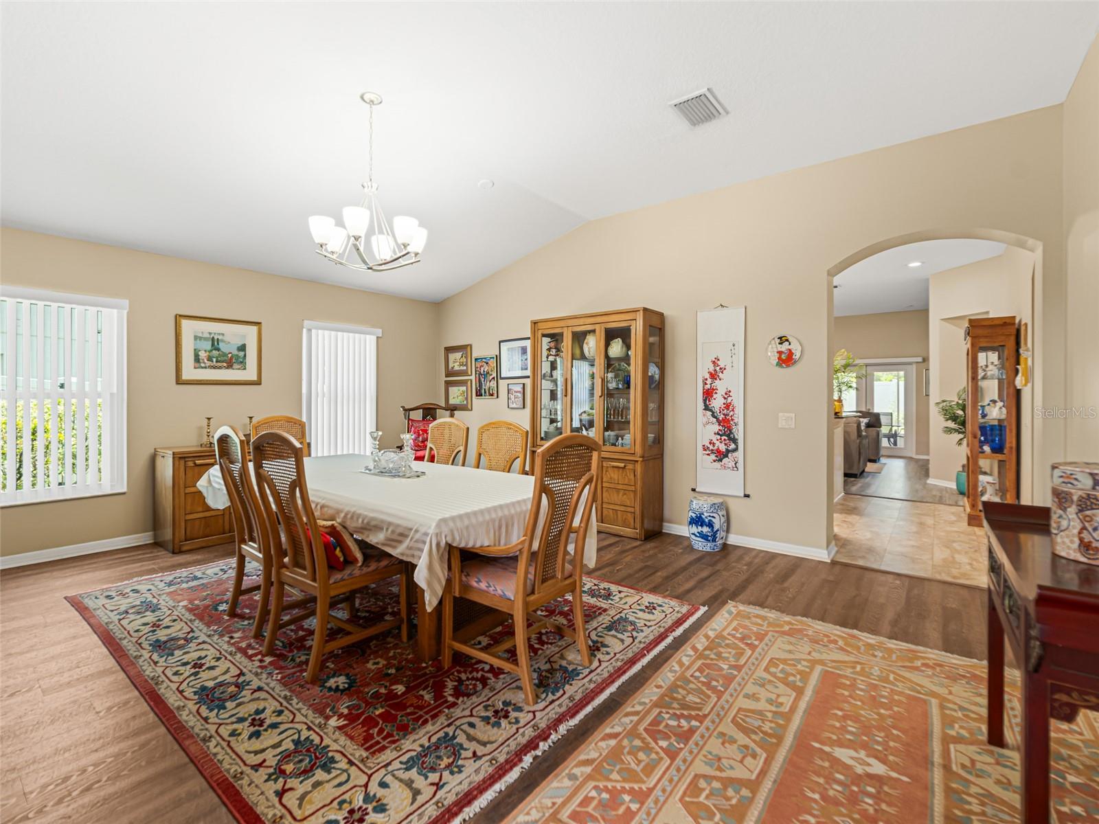 Listing photo id 6 for 9358 Hidden Water Circle