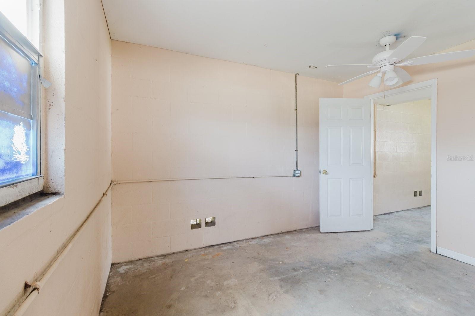 Image 41 of 82 For 7804 Wilmar Court