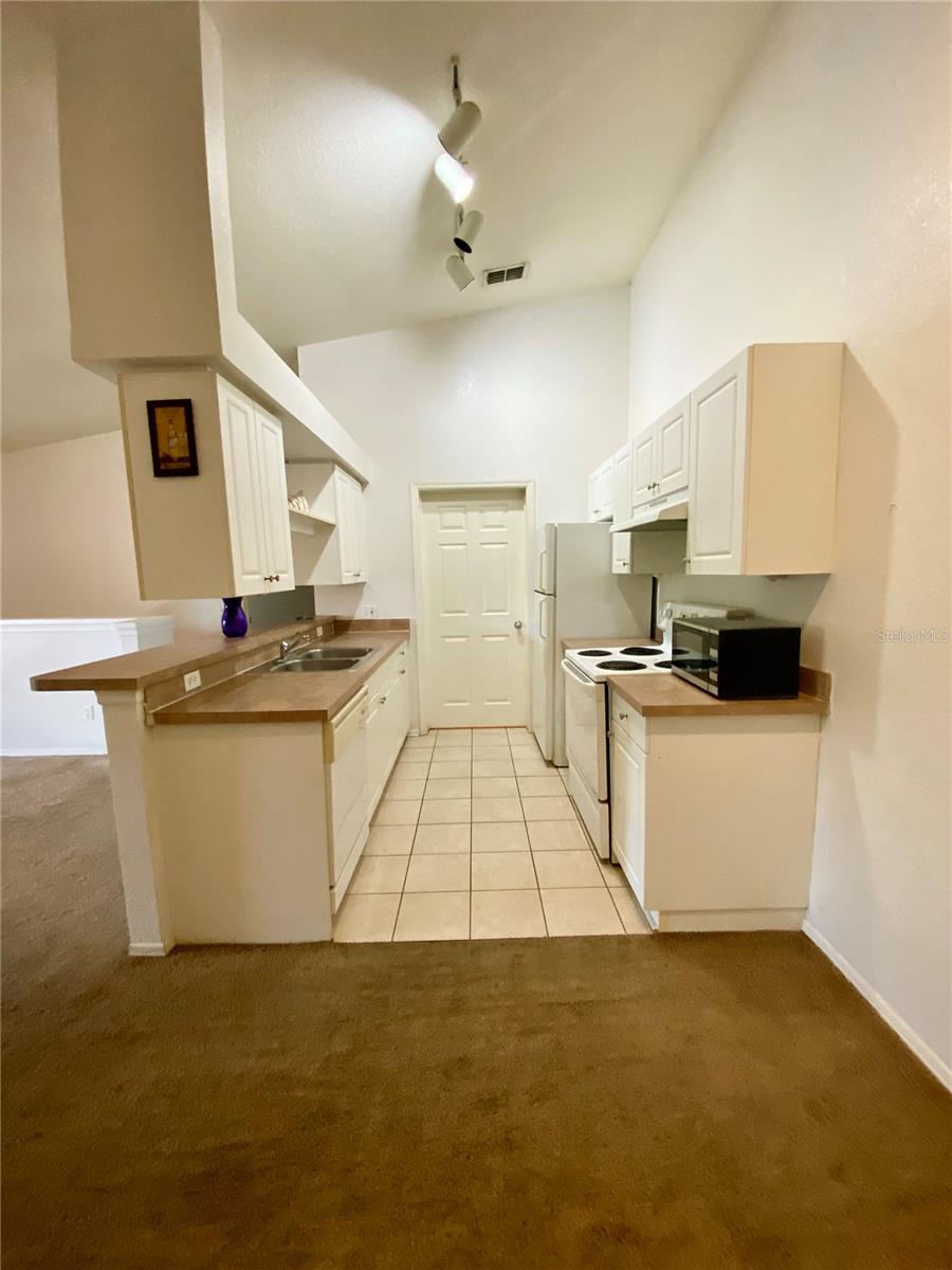 Image 4 of 12 For 36101 Deer Creek Drive 202