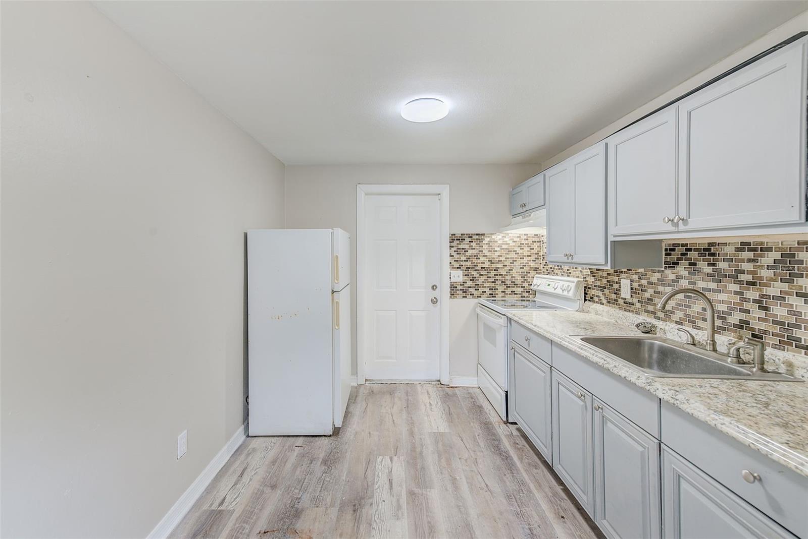 Image 14 of 40 For 1707 Idell Street