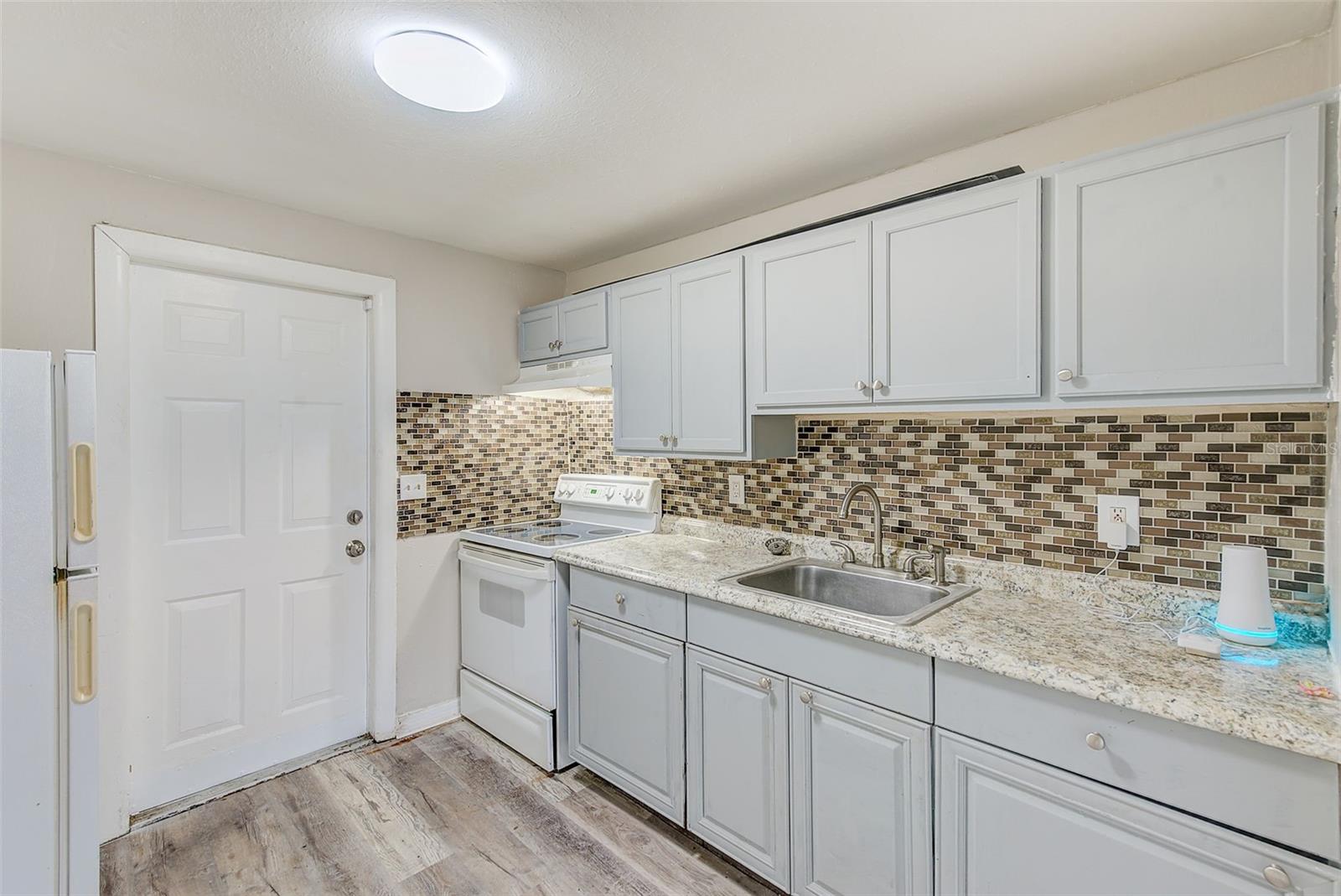 Image 15 of 40 For 1707 Idell Street
