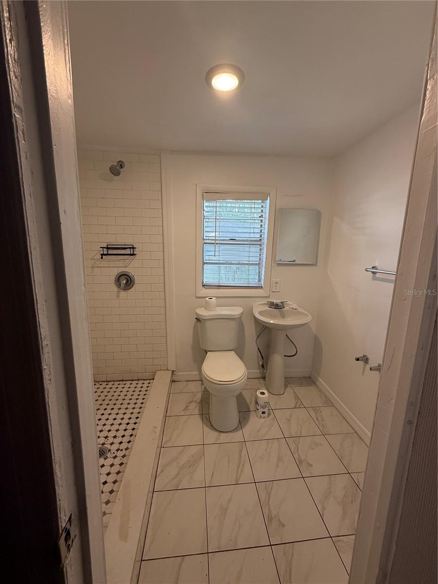 Image 10 of 14 For 3711 35th Street