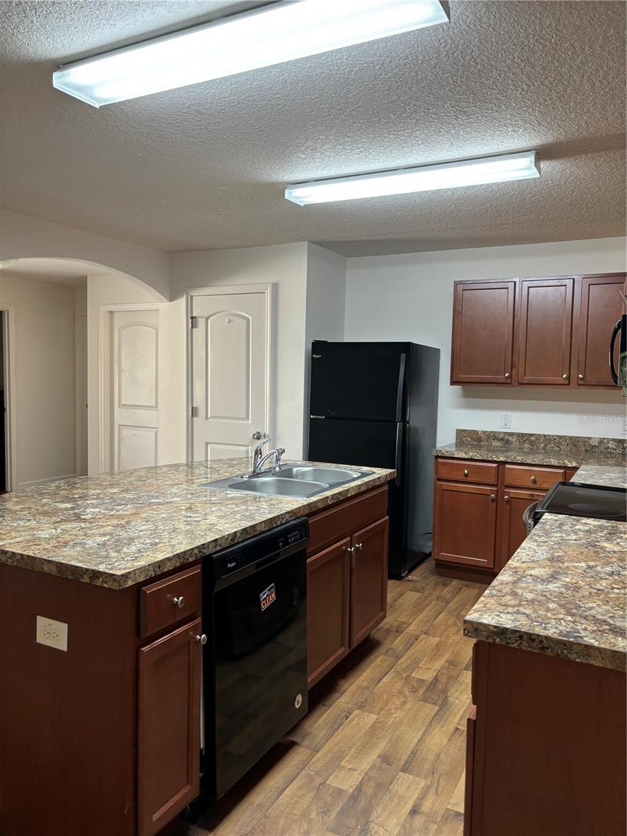 Image 5 of 15 For 5578 Maggiore Boulevard