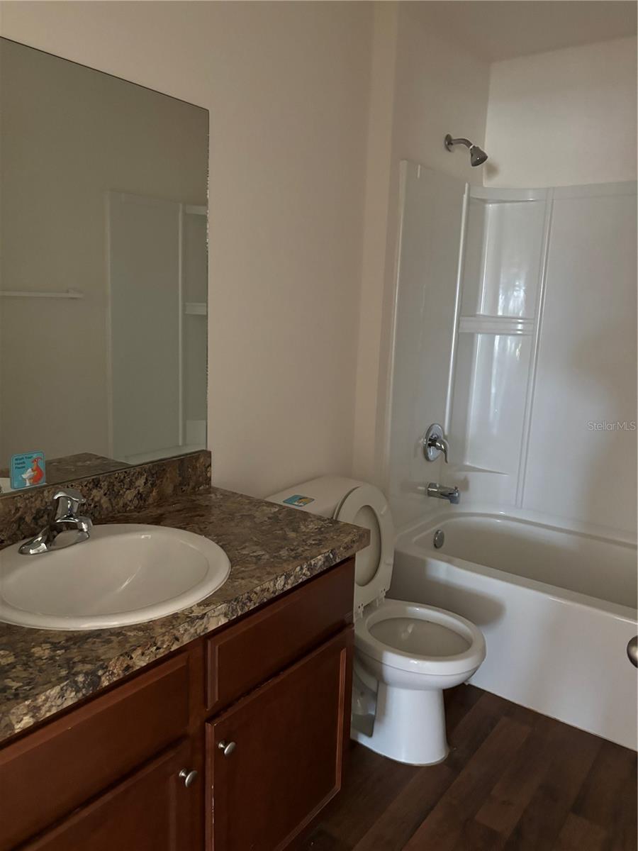 Image 7 of 15 For 5578 Maggiore Boulevard