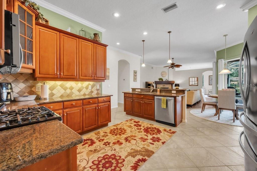 Image 16 of 56 For 16224 Bridgepark Drive