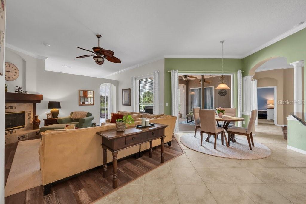 Image 20 of 56 For 16224 Bridgepark Drive