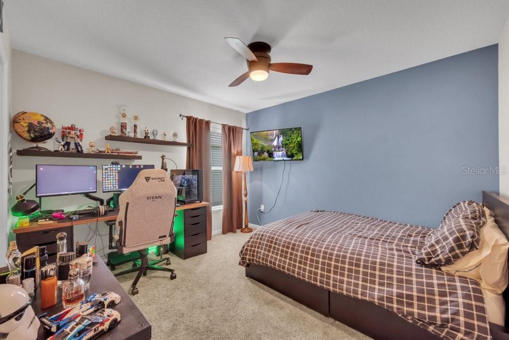 Image 32 of 56 For 16224 Bridgepark Drive