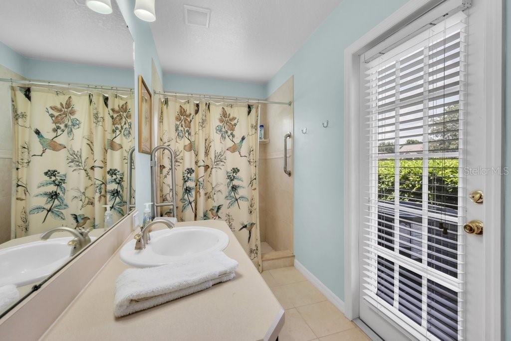 Image 36 of 56 For 16224 Bridgepark Drive