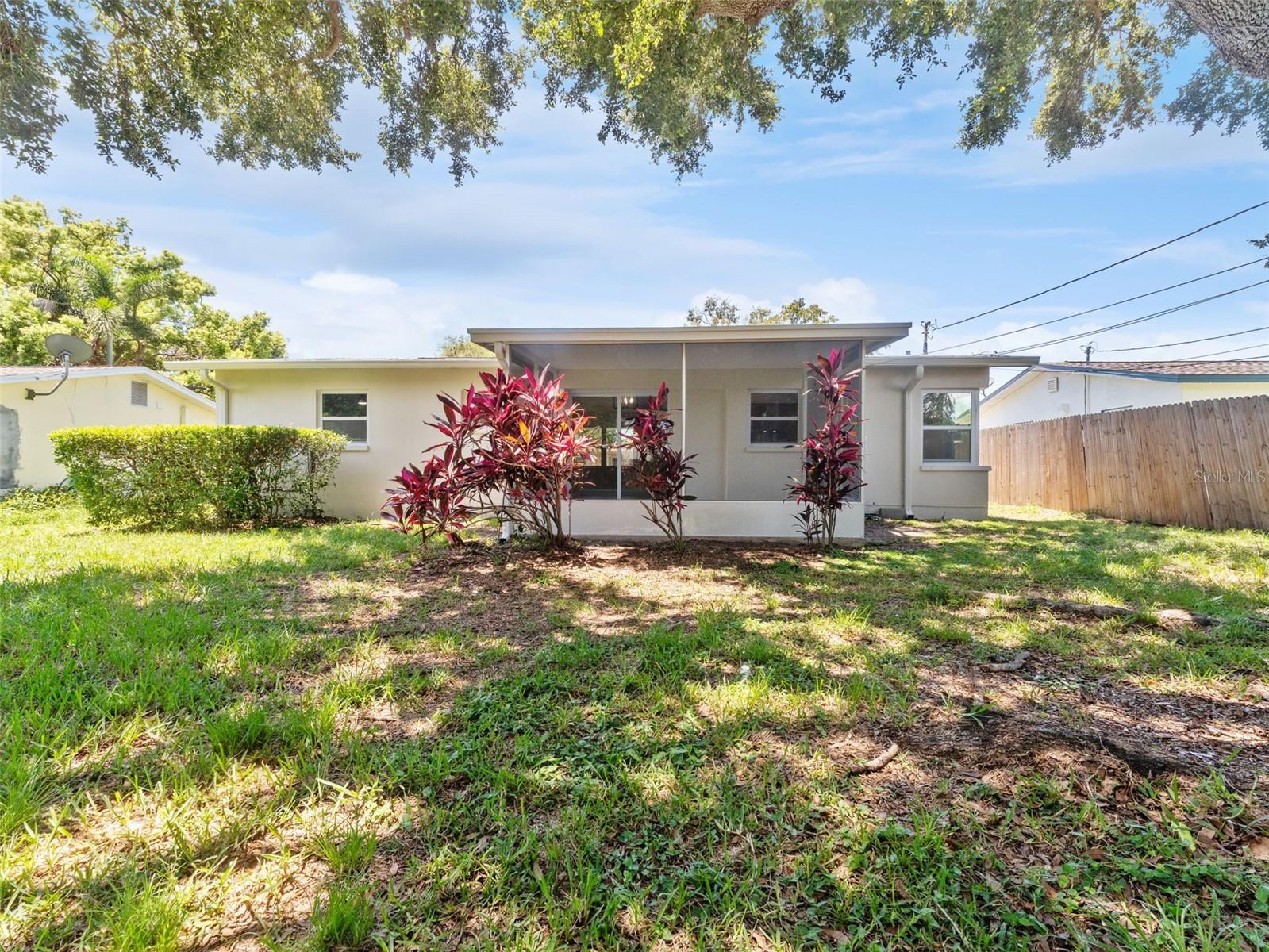 Image 23 of 31 For 1024 San Marco Drive