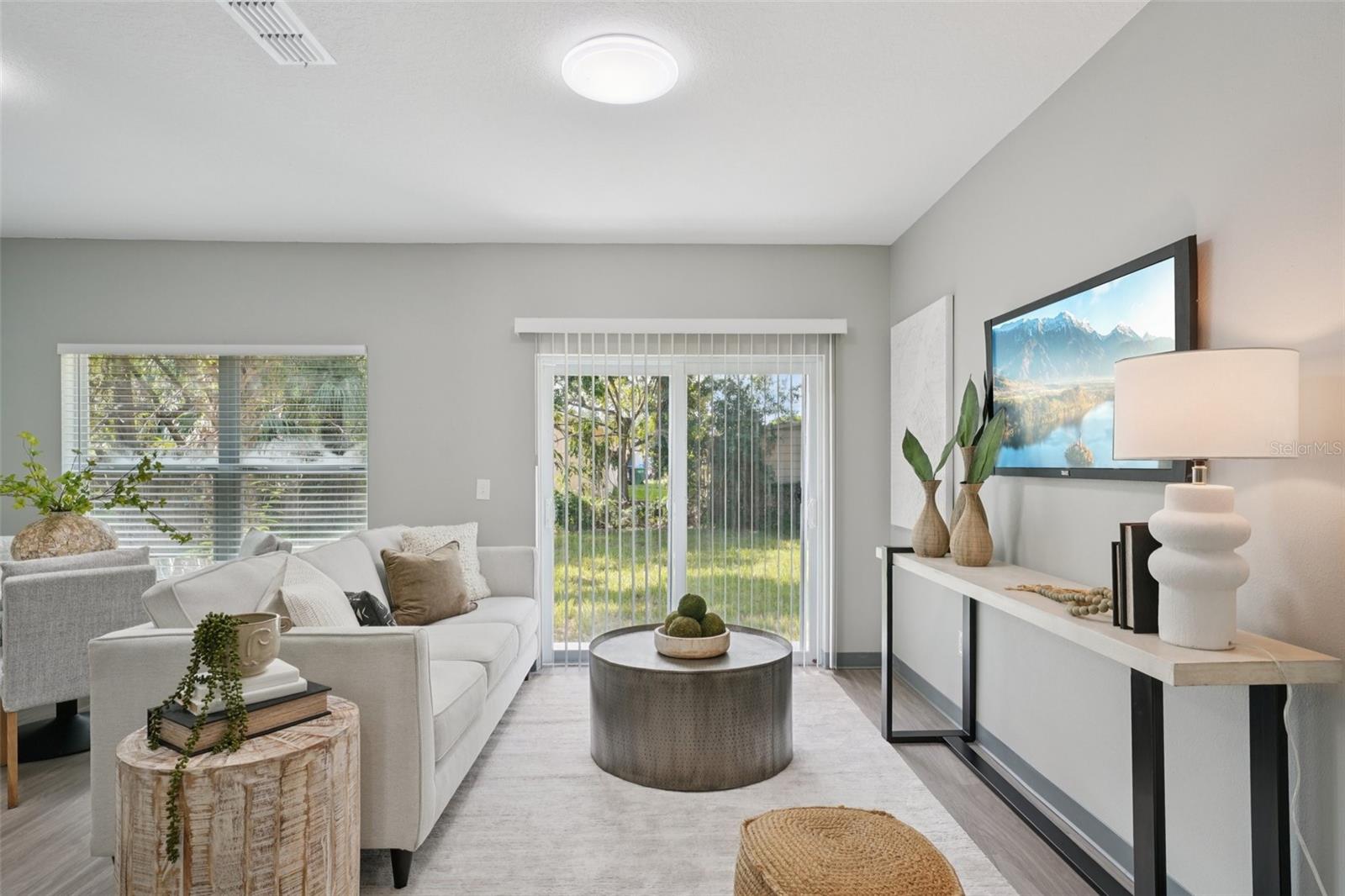 Image 10 of 50 For 2220 Emma Street