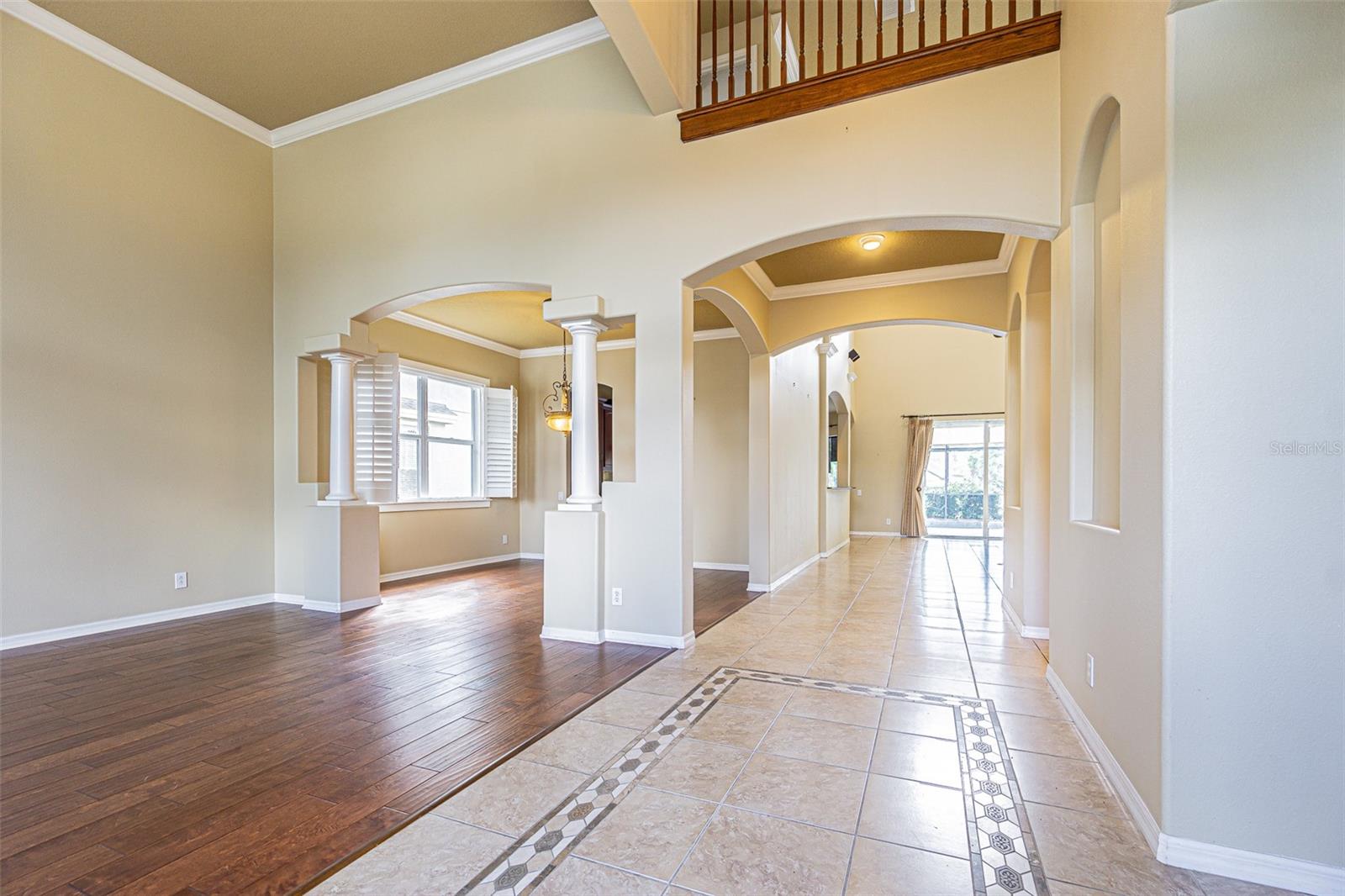 Listing photo id 16 for 3015 Northfield Drive
