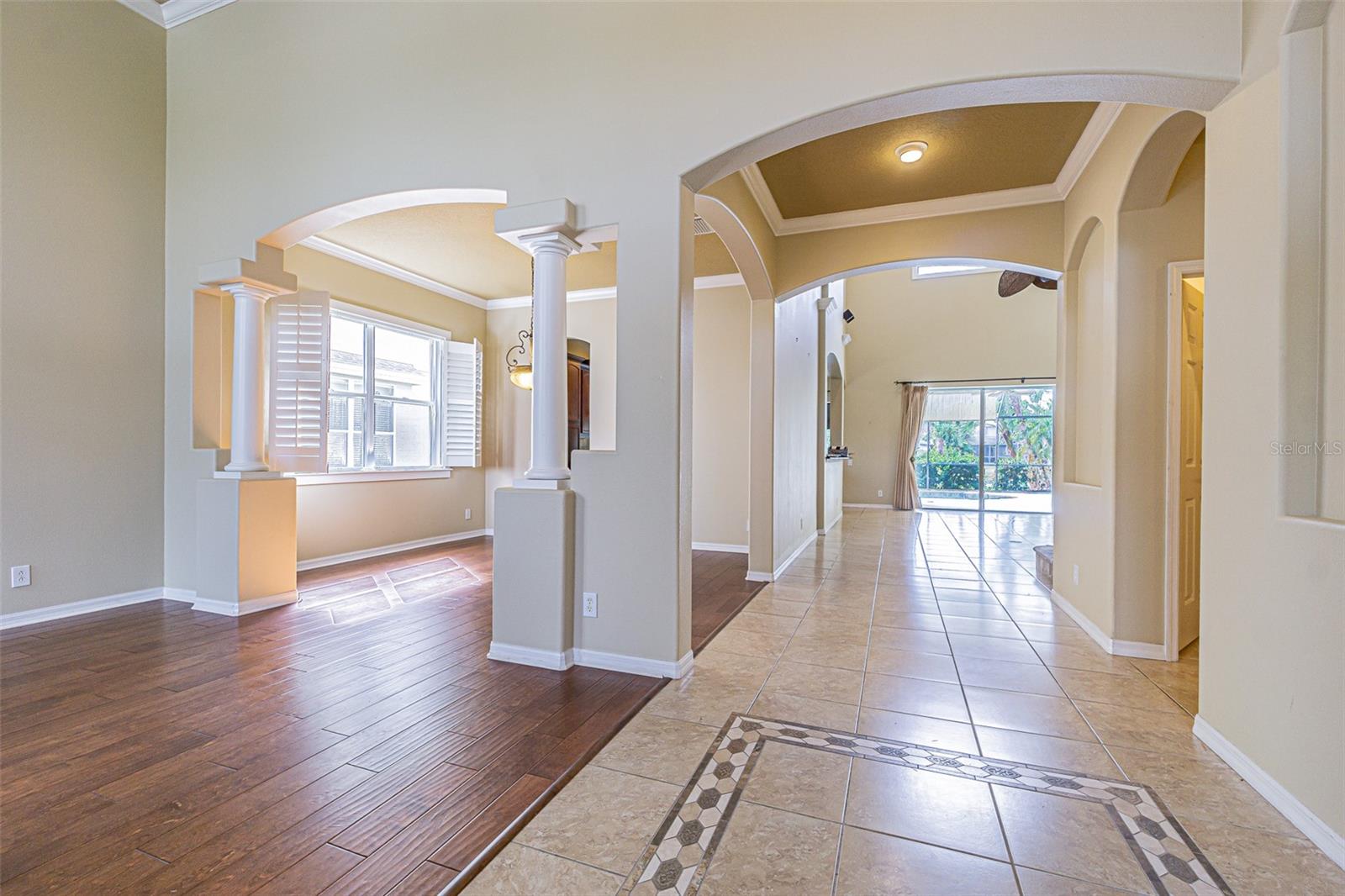 Listing photo id 19 for 3015 Northfield Drive