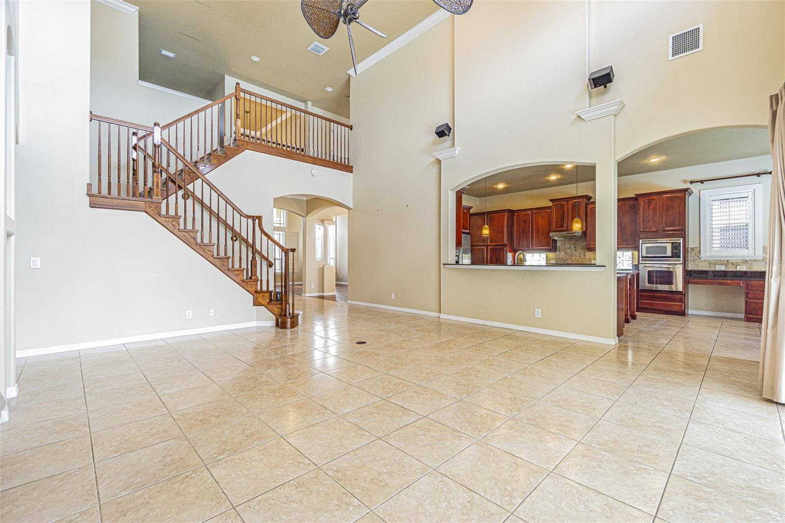Listing photo id 24 for 3015 Northfield Drive