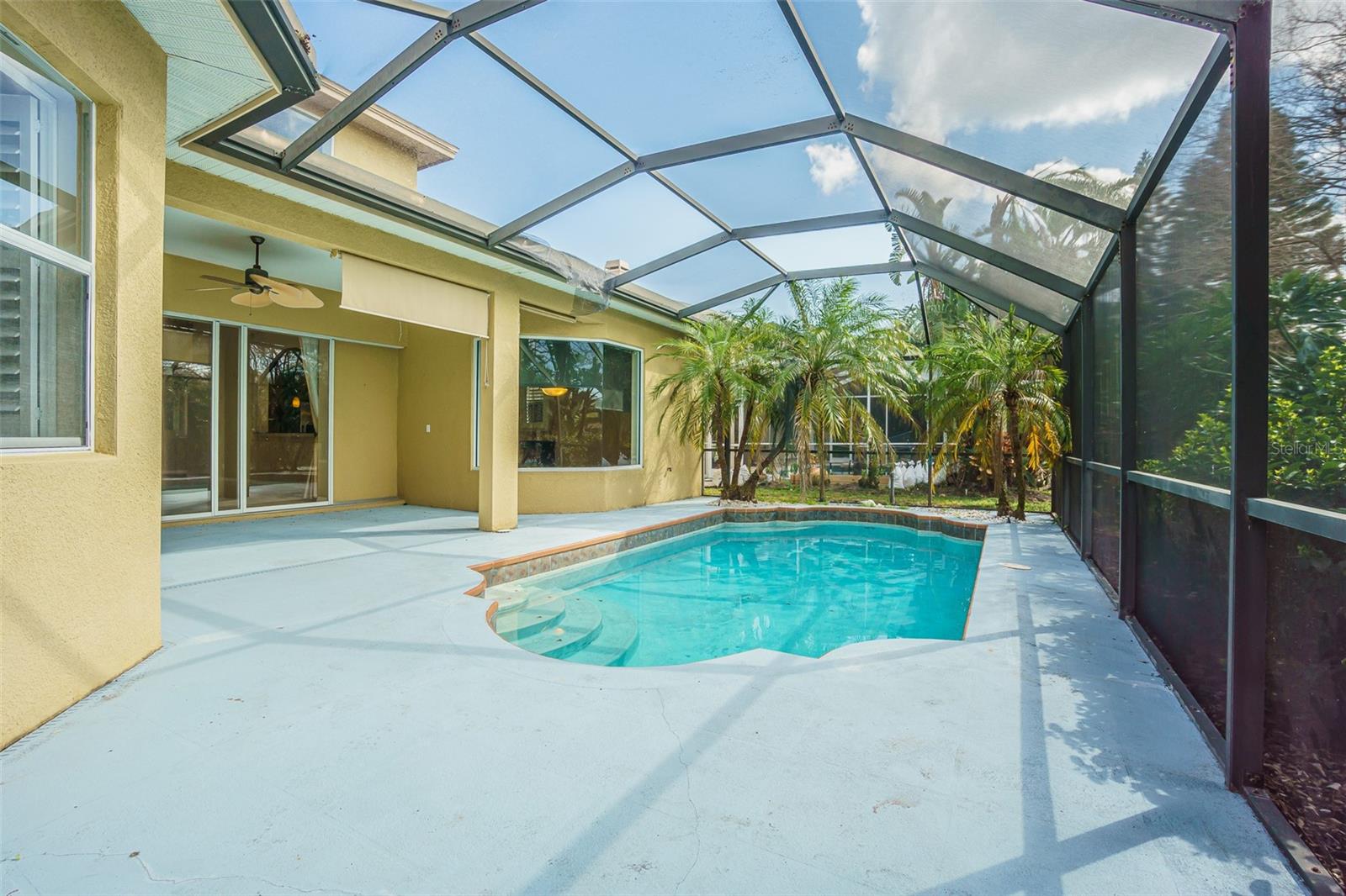 Listing photo id 39 for 3015 Northfield Drive