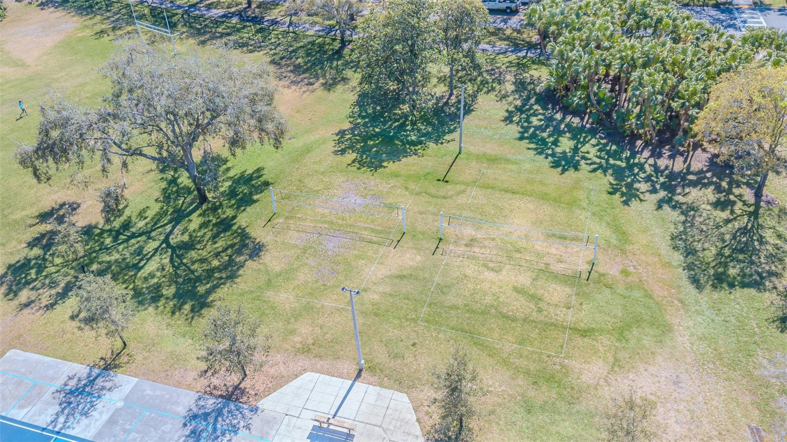 Listing photo id 57 for 3015 Northfield Drive