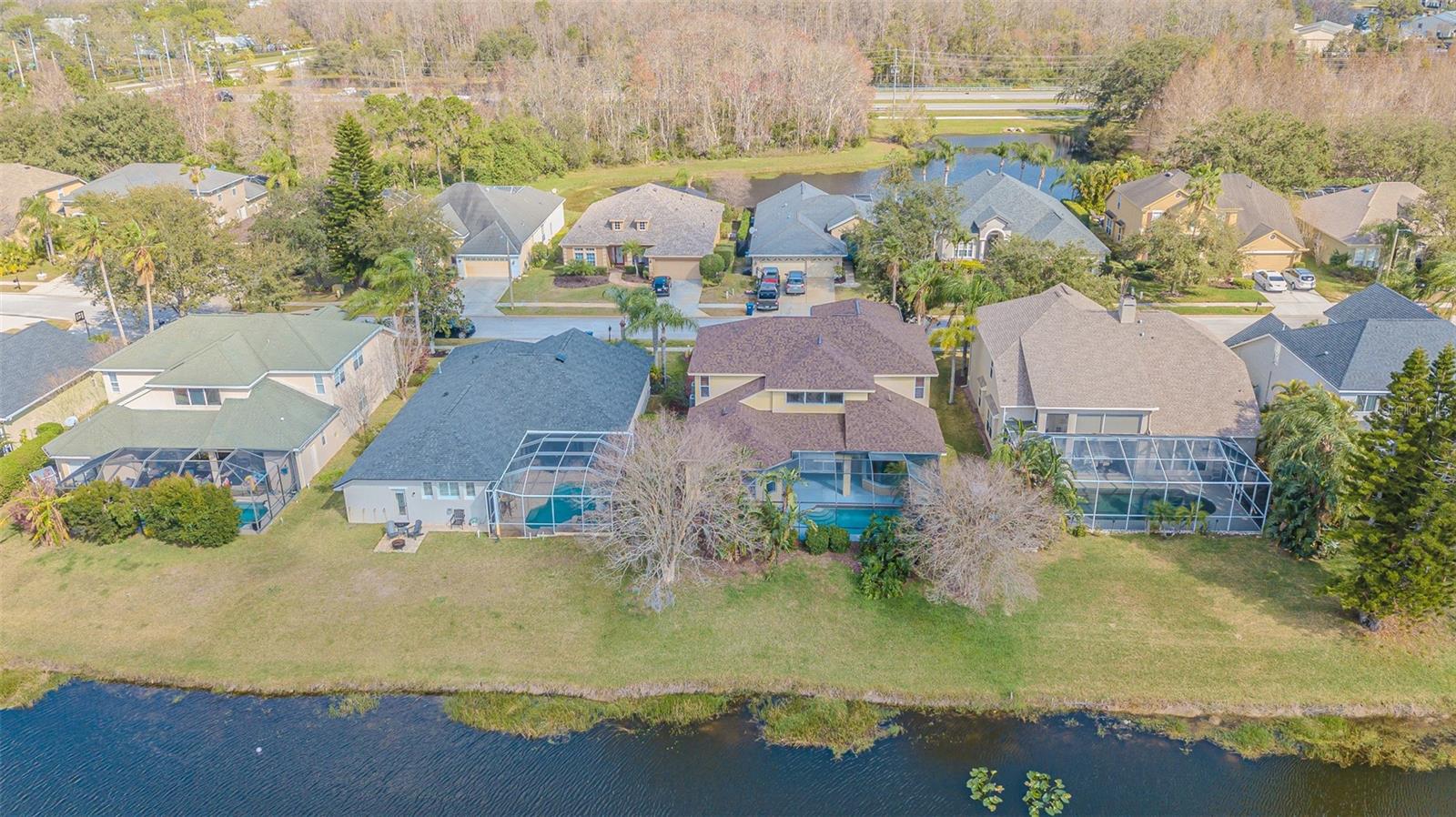 Listing photo id 6 for 3015 Northfield Drive