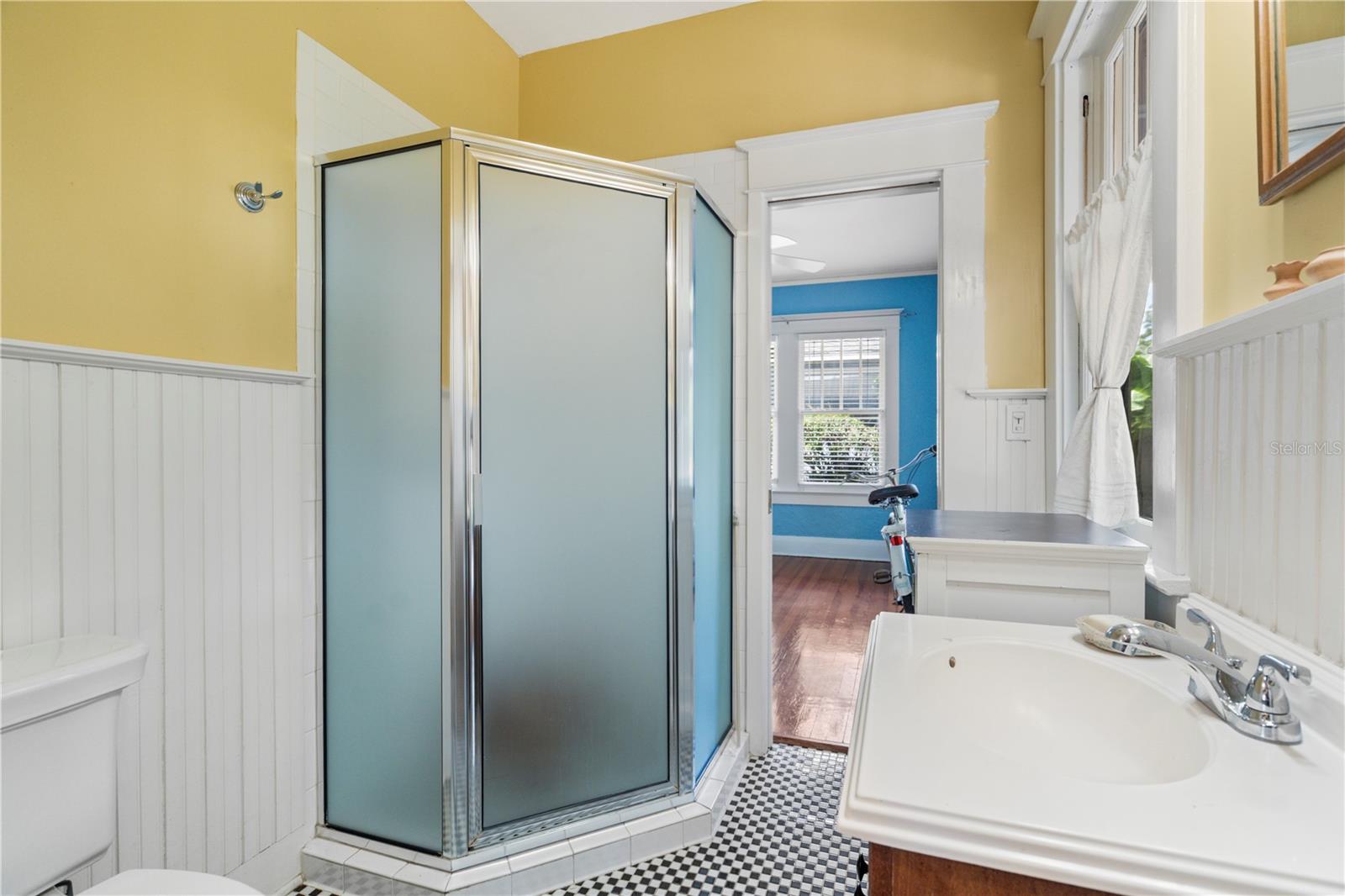 Image 30 of 98 For 1207 Powhatan Avenue