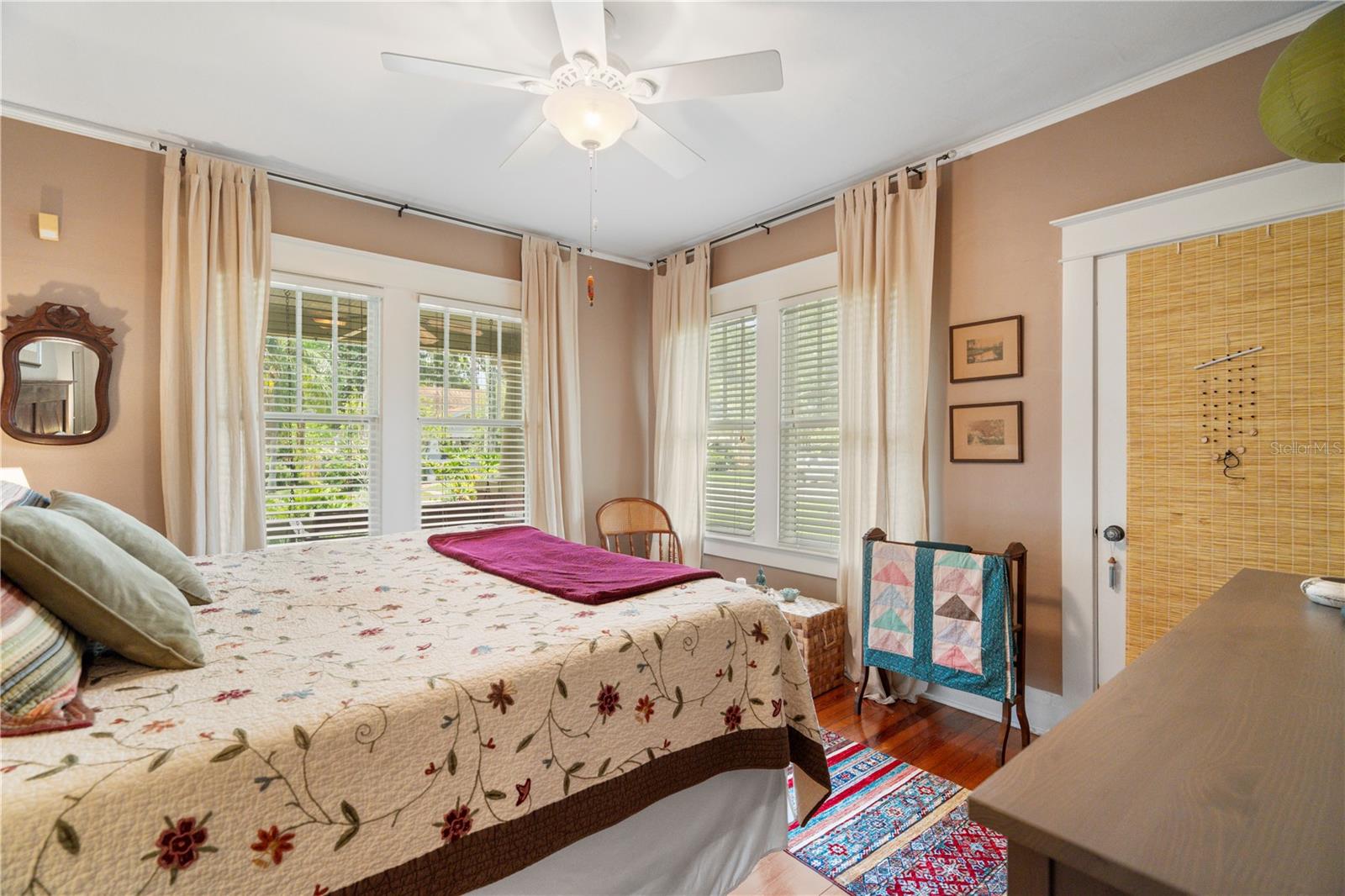 Image 37 of 98 For 1207 Powhatan Avenue