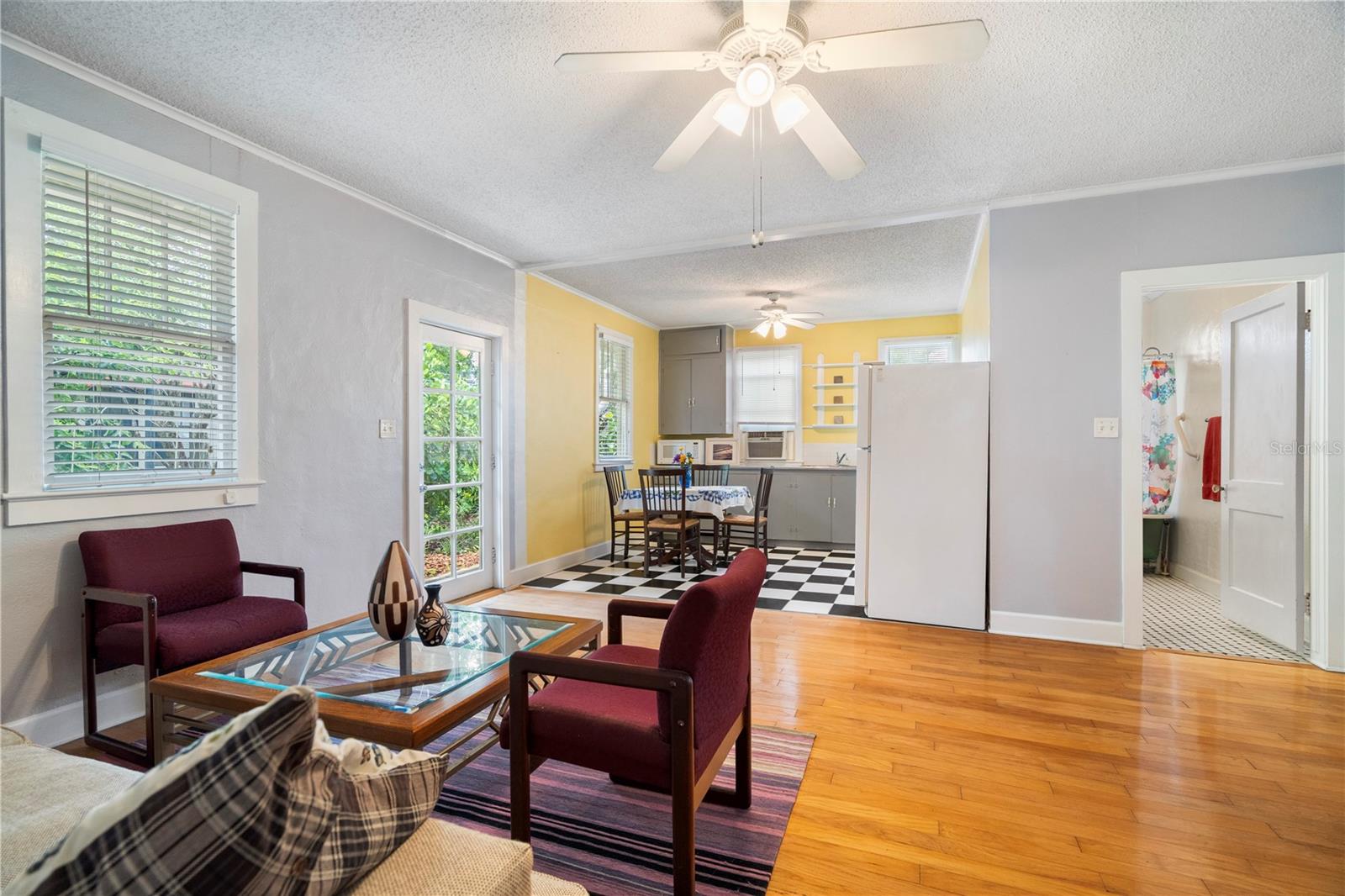 Image 63 of 98 For 1207 Powhatan Avenue