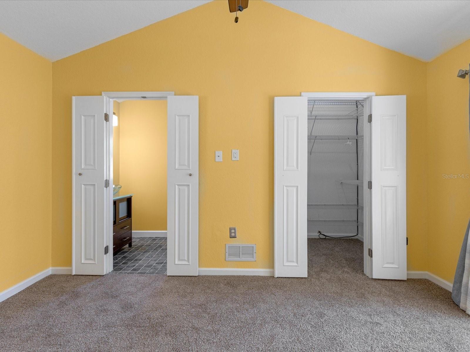 Image 21 of 41 For 145 18th Avenue Se